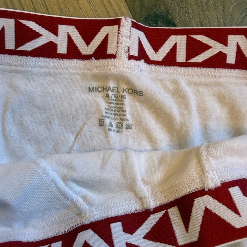 Michael Kors Red and White Logo Briefs - Picture 2 of 4
